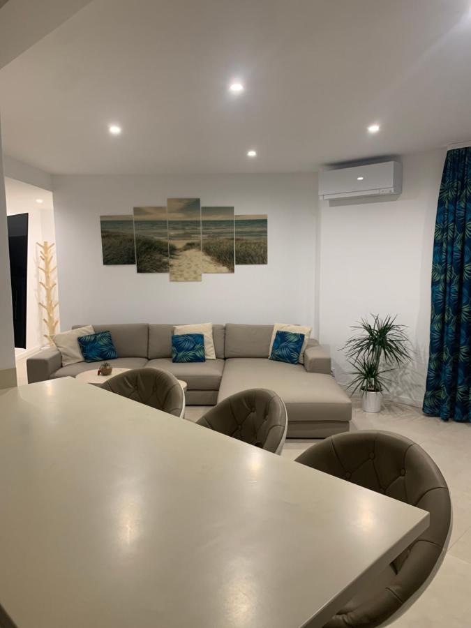 Apartmán Douceurs Des Iles Fréjus Exteriér fotografie